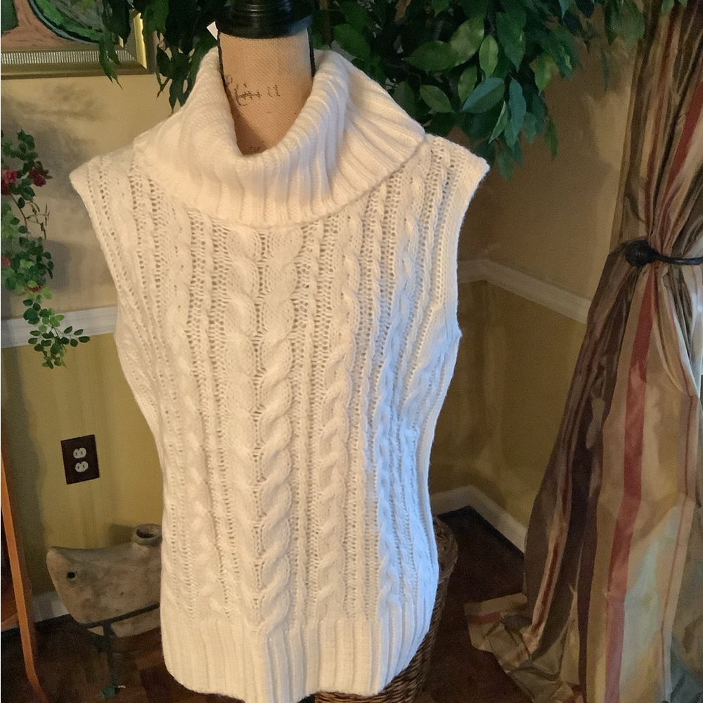 525 America White Turtleneck Sweater